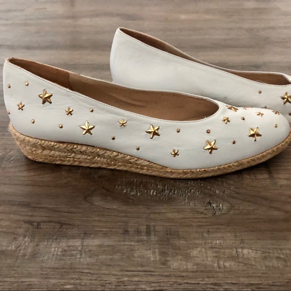 Vintage Stuart Weitzman White Star Wedges - Picture 8 of 11